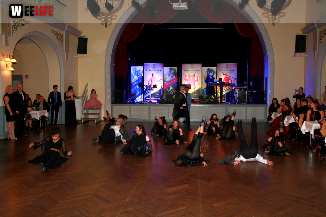 Abschlussball Real und Mittelschule Rehau TS Swing Pinacolada