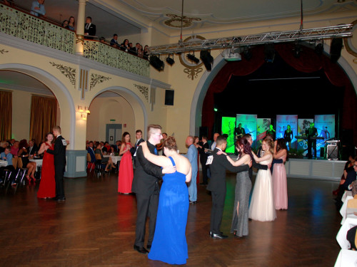 Abschlussball Real und Mittelschule Rehau TS Swing Pinacolada – Foto 118