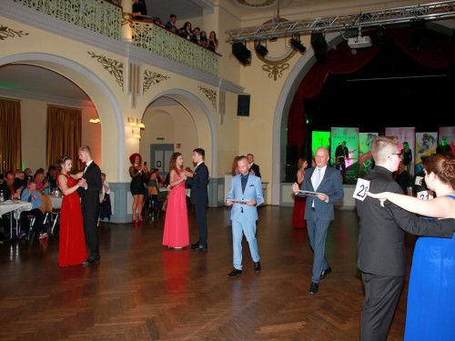 Abschlussball Real und Mittelschule Rehau TS Swing Pinacolada – Foto 119