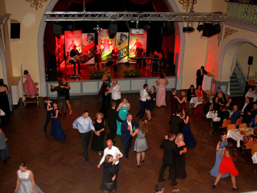 Abschlussball Real und Mittelschule Rehau TS Swing Pinacolada – Foto 128