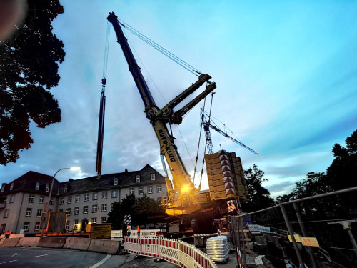 6 x 40Tonnen Stahteile Anlieferung für die Untere Jahnbrücke – Foto 5
