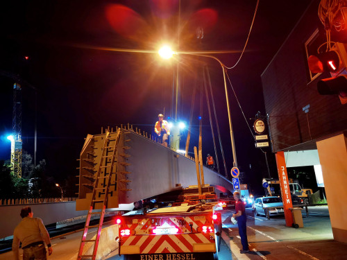 6 x 40Tonnen Stahteile Anlieferung für die Untere Jahnbrücke – Foto 46