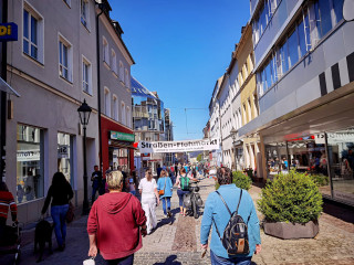 Vorschau des vorherigen Fotos