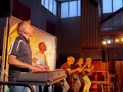 KinderKonzert Mike Müllbauer & Andy EJW Hof – Foto 16