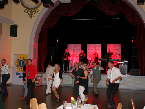 Löwentanz mit Pina Colada Lions Club Hof – Foto 11