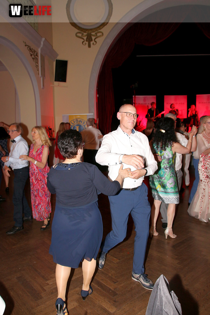 Löwentanz mit Pina Colada Lions Club Hof