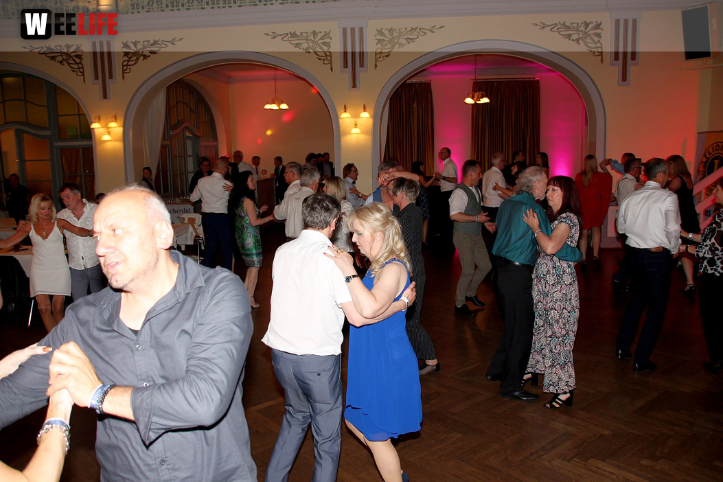 Löwentanz mit Pina Colada Lions Club Hof