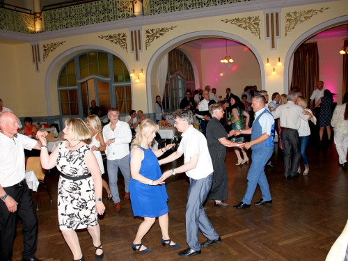 Löwentanz mit Pina Colada Lions Club Hof – Foto 43