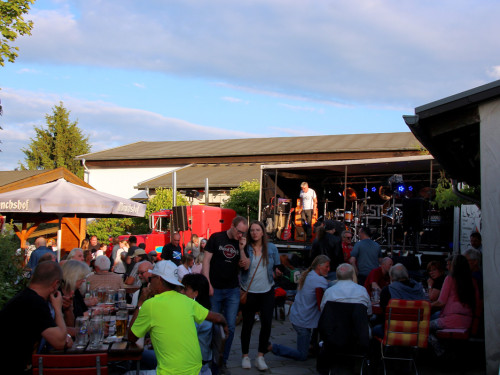 Openair Konzert  Lost Face und Blue Indigo150 Jahre Handball – Foto 3
