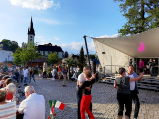 Foto 244085 im Album