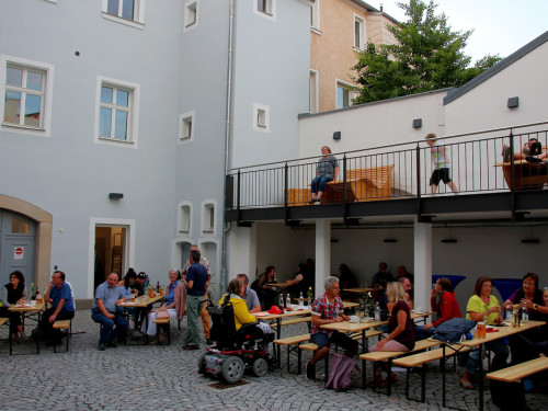 Inklusive Sommernachtsparty Geschwister Kemnitzer OHL Hof – Foto 3