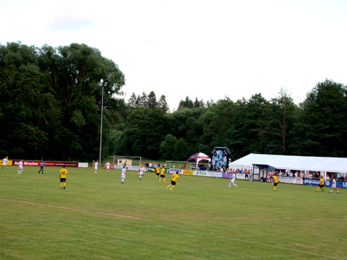 Party mit Geile Zeit Sportfest 2022 120 Jahre TuS Förbau – Foto 3