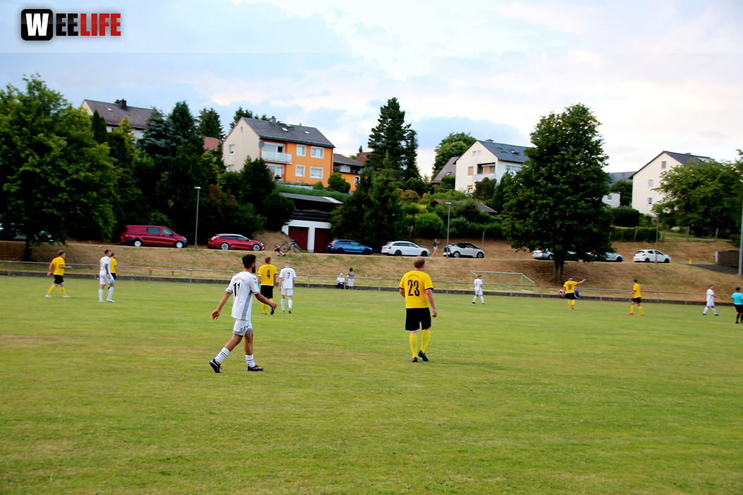 Party mit Geile Zeit Sportfest 2022 120 Jahre TuS Förbau