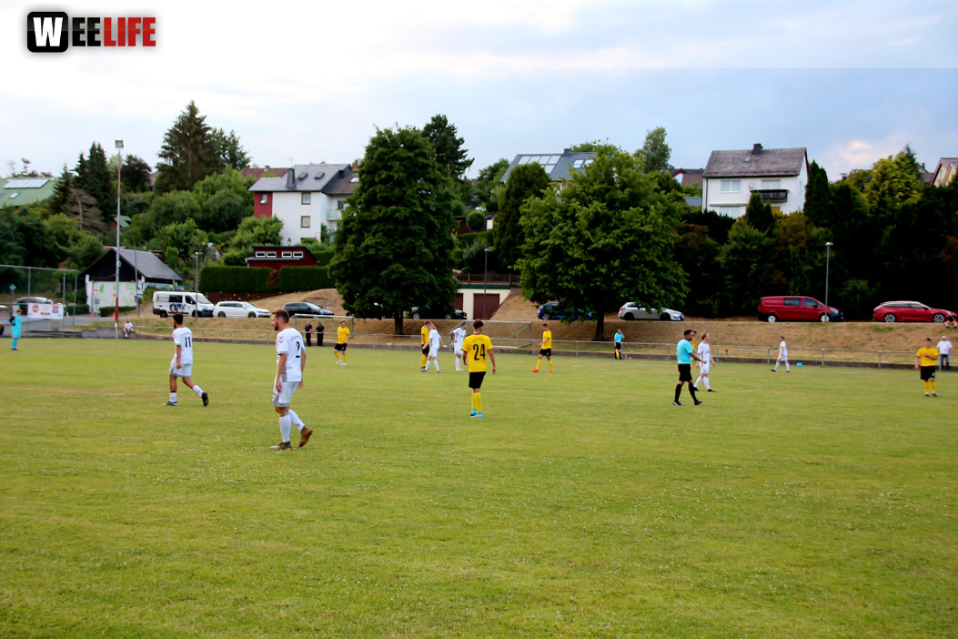 Party mit Geile Zeit Sportfest 2022 120 Jahre TuS Förbau