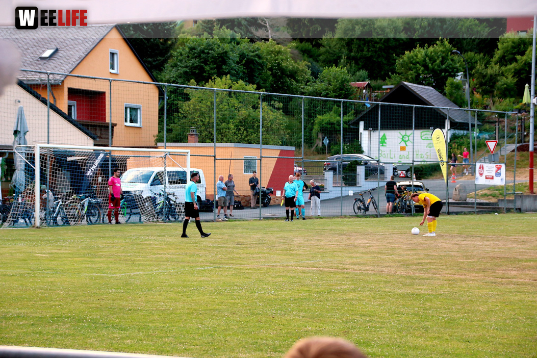 Party mit Geile Zeit Sportfest 2022 120 Jahre TuS Förbau
