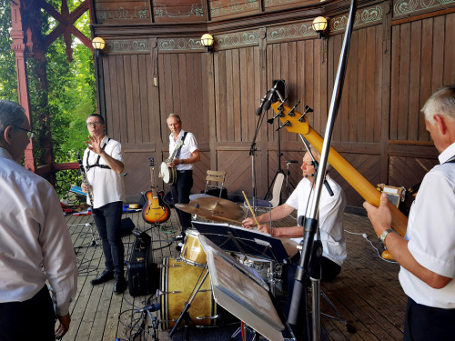 Promenadenkonzert mit Deutsch Tschechischer Jazzfrühling – Foto 70