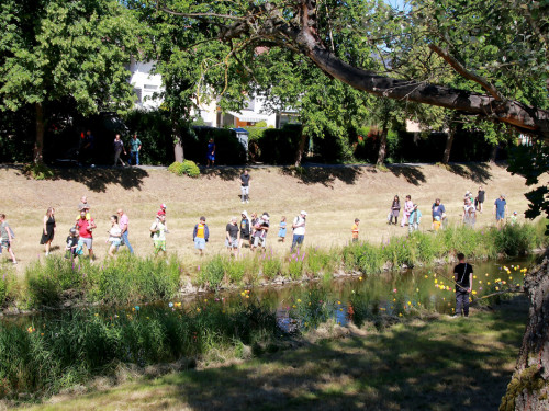 Entenrennnen 2022 Müterclub Hof – Foto 12