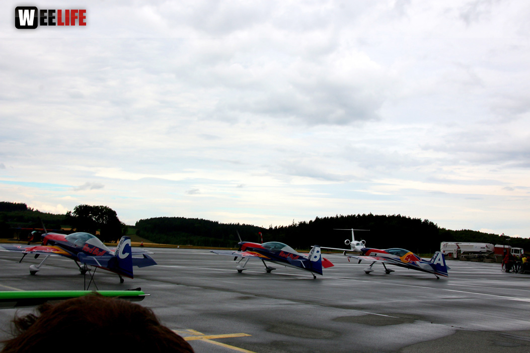 Flughafenfest 2022 Rotary Club mit den The Flying Bulls