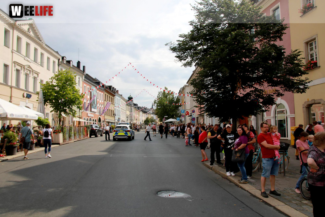 Hofer Volksfest Umzug 2022 Zuschauer