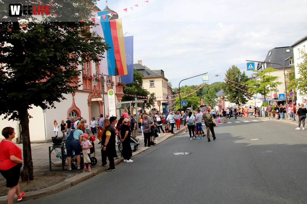 Hofer Volksfest Umzug 2022 Zuschauer