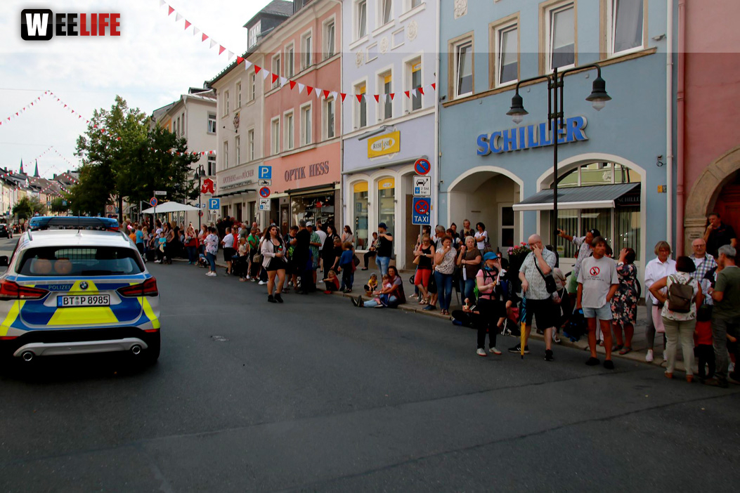 Hofer Volksfest Umzug 2022 Zuschauer