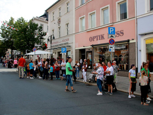 Hofer Volksfest Umzug 2022 Zuschauer – Foto 11