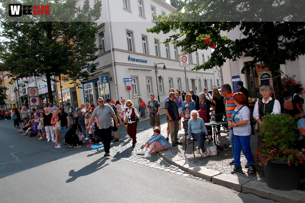 Hofer Volksfest Umzug 2022 Zuschauer