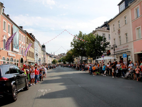 Hofer Volksfest Umzug 2022 Zuschauer – Foto 16