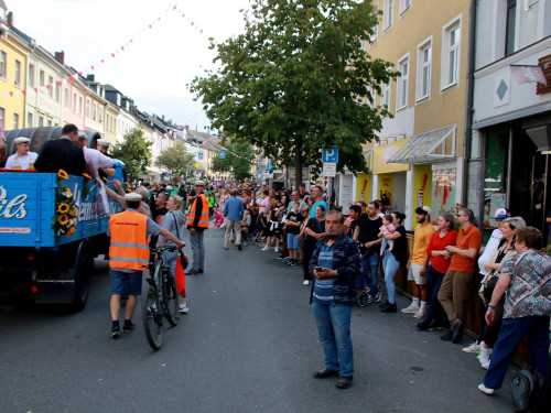 Hofer Volksfest Umzug 2022 Zuschauer – Foto 21