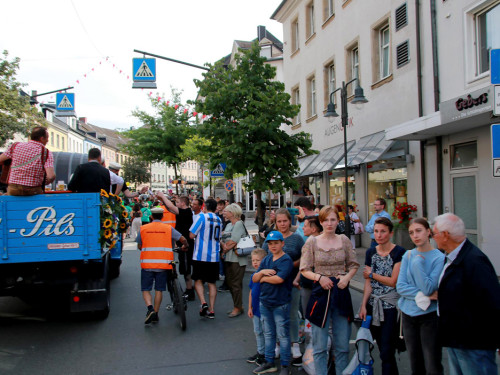 Hofer Volksfest Umzug 2022 Zuschauer – Foto 34
