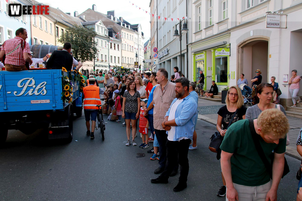 Hofer Volksfest Umzug 2022 Zuschauer