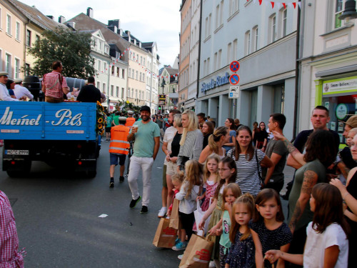 Hofer Volksfest Umzug 2022 Zuschauer – Foto 47