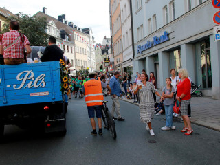 Vorschau des vorherigen Fotos