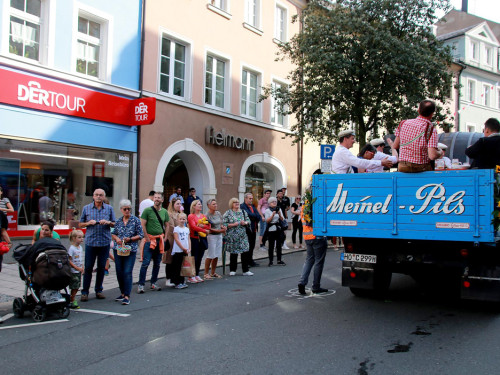 Hofer Volksfest Umzug 2022 Zuschauer – Foto 51