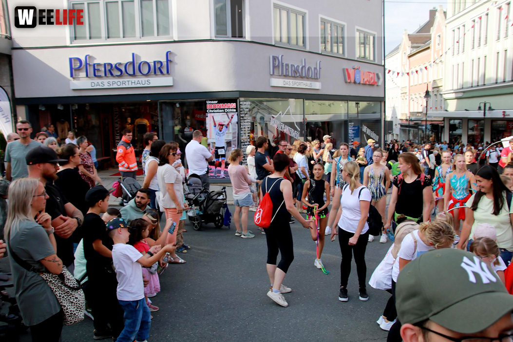 Hofer Volksfest Umzug 2022 Zuschauer