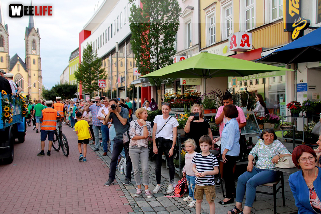 Hofer Volksfest Umzug 2022 Zuschauer