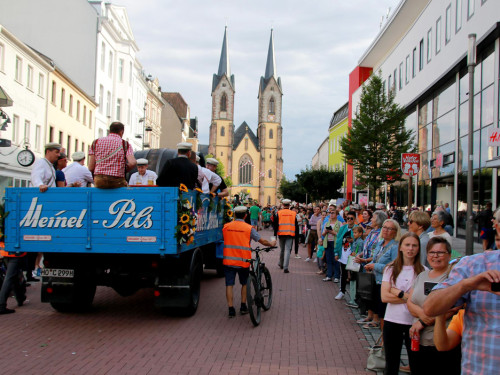 Hofer Volksfest Umzug 2022 Zuschauer – Foto 101
