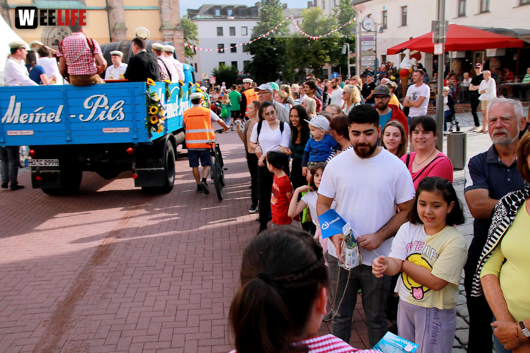 Hofer Volksfest Umzug 2022 Zuschauer