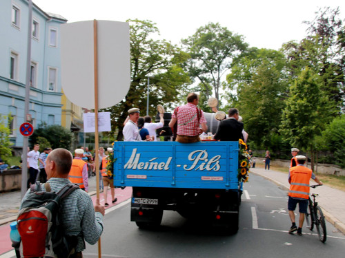 Hofer Volksfest Umzug 2022 Zuschauer – Foto 147