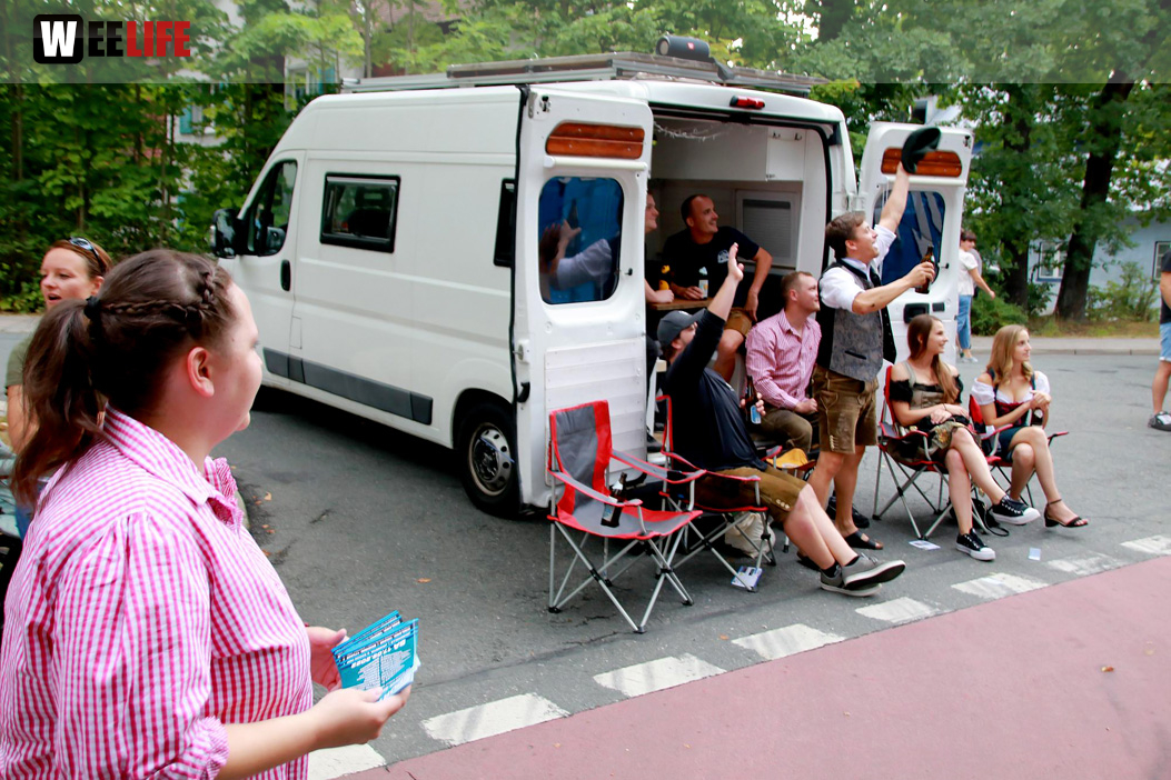 Hofer Volksfest Umzug 2022 Zuschauer
