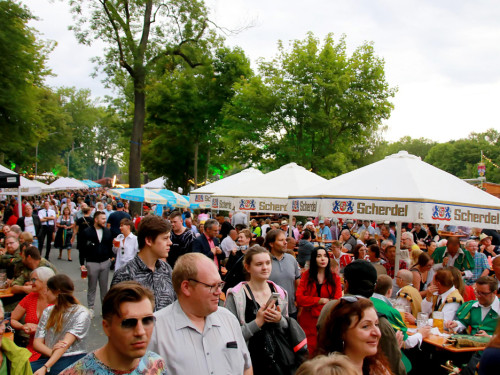 Hofer Volksfest 2022 BIG O  Band Freitag  – Foto 11