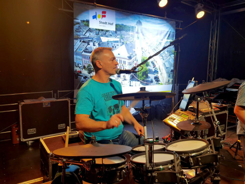 Hofer Volksfest 2022 Late Night Trio 2.8.22 – Foto 9