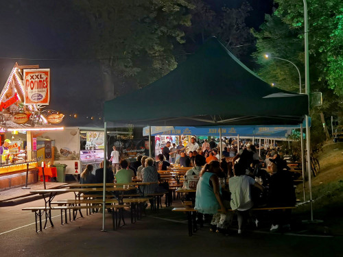 Hofer Volksfest 2022 Late Night Trio 2.8.22 – Foto 36