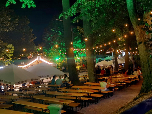 Hofer Volksfest 2022 Late Night Trio 2.8.22 – Foto 37