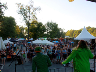 Vorschau des vorherigen Fotos