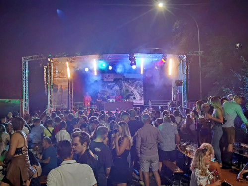 Hofer Volksfest 2022 Rockwerk Schlagerparty 4.8.22 – Foto 192