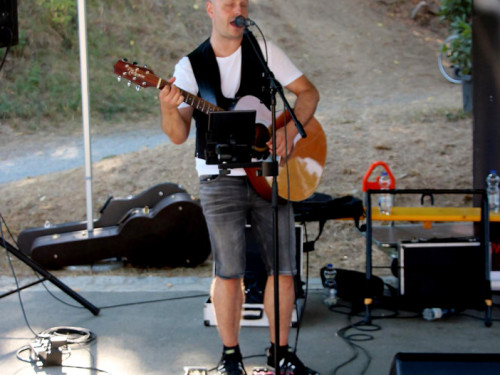 Hofer Volksfest 2022 Nachmittag mit Play again Sam light 5.8.22 – Foto 4