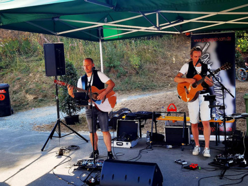 Hofer Volksfest 2022 Nachmittag mit Play again Sam light 5.8.22 – Foto 10