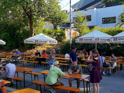 Hofer Volksfest 2022 Nachmittag mit Play again Sam light 5.8.22 – Foto 54