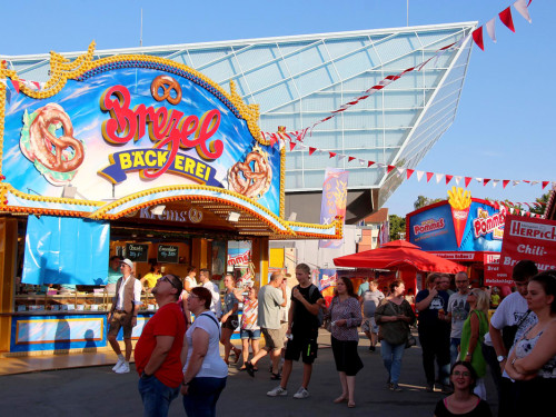 Hofer Volksfest 2022 Nachmittag mit Play again Sam light 5.8.22 – Foto 67